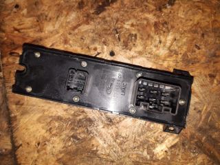 bontott FORD FOCUS II Ablakemelő és Tükör Kapcsoló