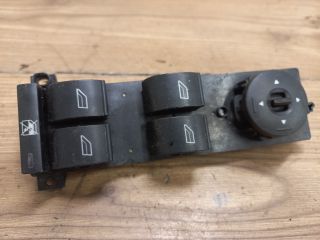 bontott FORD FOCUS II Ablakemelő és Tükör Kapcsoló