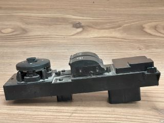 bontott FORD FOCUS II Ablakemelő és Tükör Kapcsoló