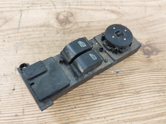 bontott FORD FOCUS II Ablakemelő és Tükör Kapcsoló