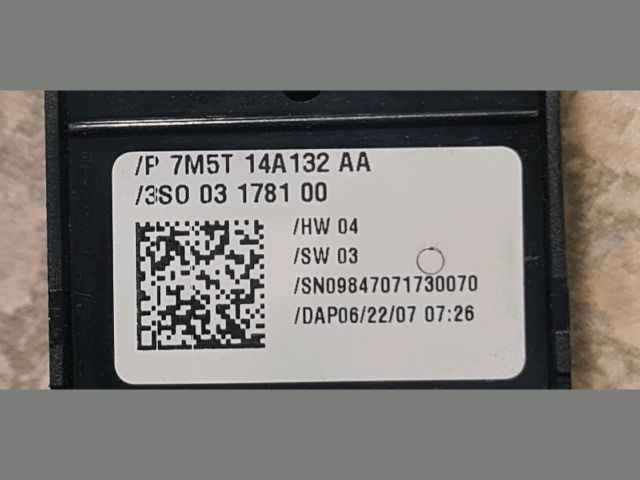 bontott FORD FOCUS II Ablakemelő Kapcsoló Négyes / Kettes