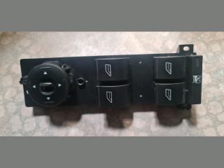 bontott FORD FOCUS II Ablakemelő Kapcsoló Négyes / Kettes