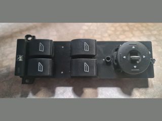 bontott FORD FOCUS II Ablakemelő Kapcsoló Négyes / Kettes