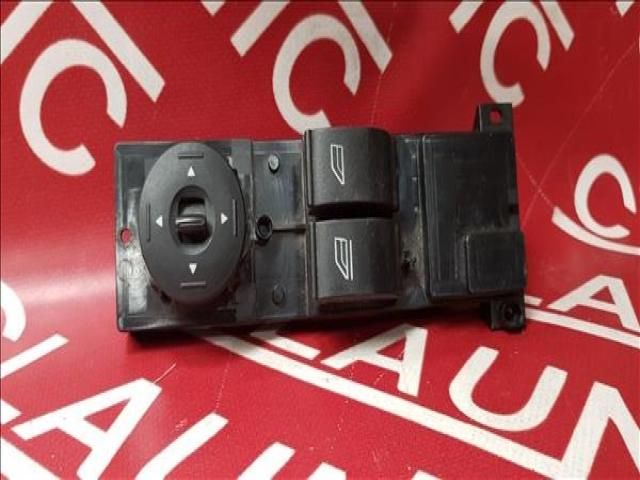 bontott FORD FOCUS II Ablakemelő Kapcsoló Négyes / Kettes