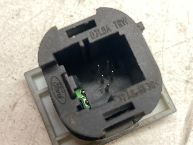 bontott FORD FOCUS II Ablakfűtés Kapcsoló