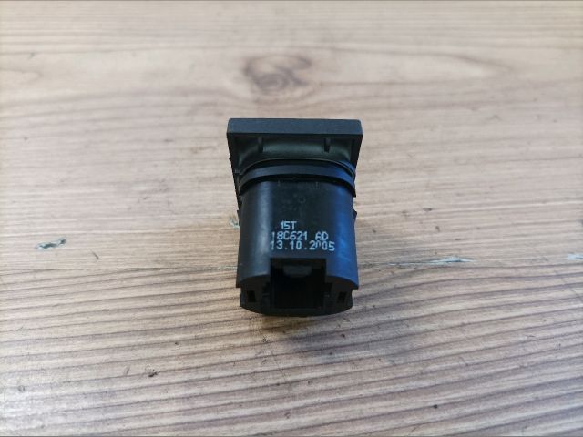 bontott FORD FOCUS II Ablakfűtés Kapcsoló