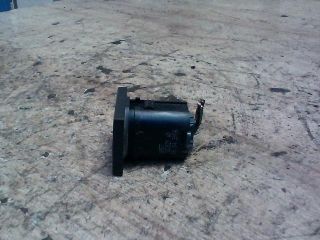 bontott FORD FOCUS II Ablakfűtés Kapcsoló