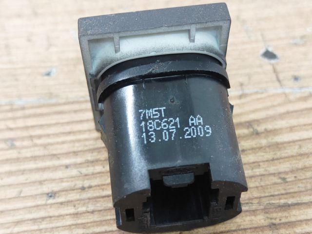 bontott FORD FOCUS II Ablakfűtés Kapcsoló