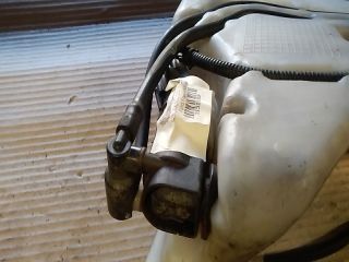 bontott FORD FOCUS II Ablakmosó Tartály