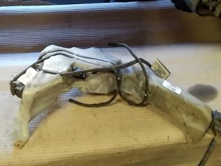 bontott FORD FOCUS II Ablakmosó Tartály