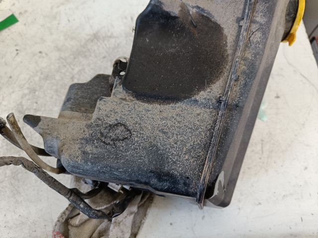 bontott FORD FOCUS II Ablakmosó Tartály