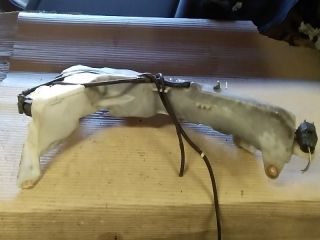 bontott FORD FOCUS II Ablakmosó Tartály