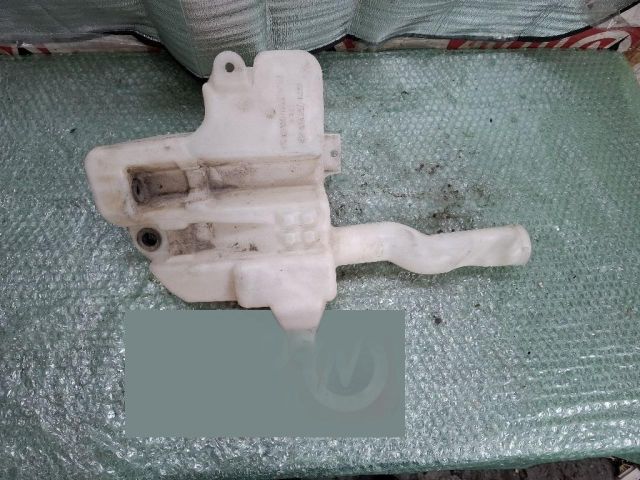 bontott FORD FOCUS II Ablakmosó Tartály