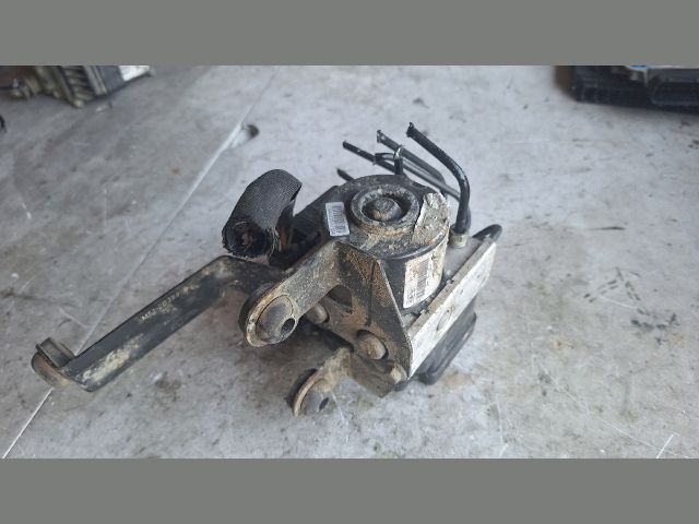 bontott FORD FOCUS II ABS / ABR / ESP Pumpa