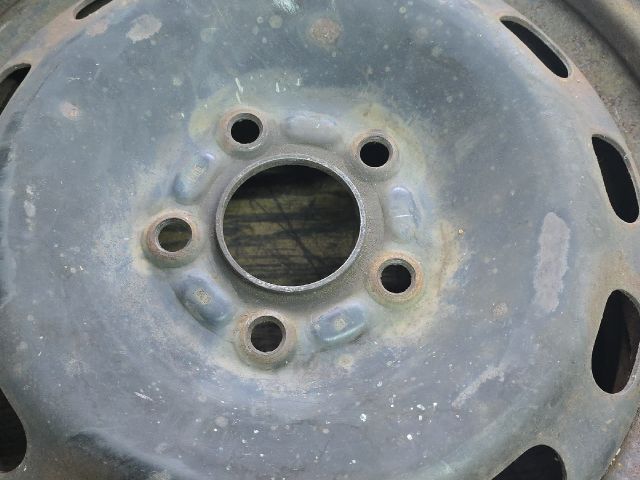 bontott FORD FOCUS II Acélfelni (1 db)