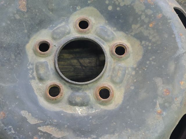 bontott FORD FOCUS II Acélfelni (1 db)