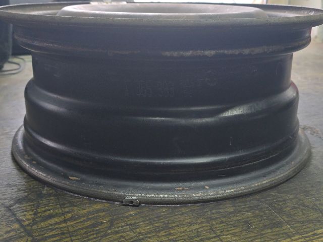 bontott FORD FOCUS II Acélfelni (1 db)