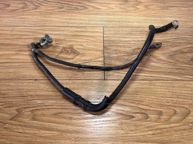 bontott FORD FOCUS II Akkumulátor Saru