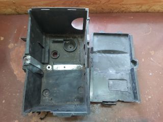 bontott FORD FOCUS II Akkumulátor Tartó