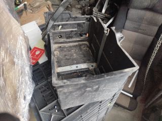 bontott FORD FOCUS II Akkumulátor Tartó