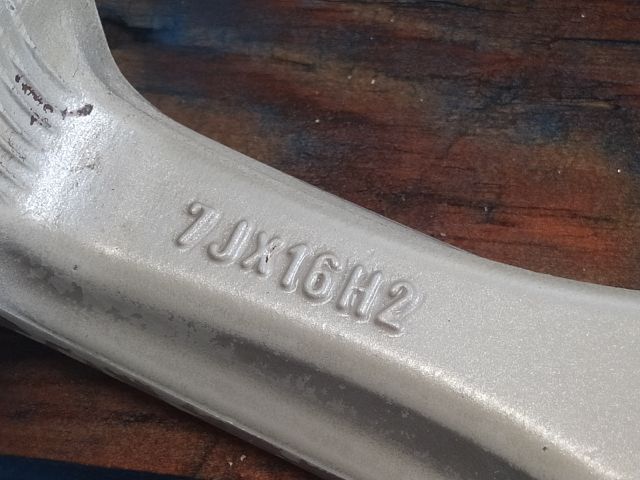 bontott FORD FOCUS II Alufelni Szett