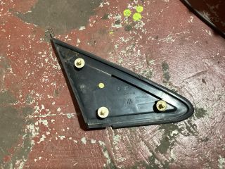 bontott FORD FOCUS II Bal A Oszlop Burkolat