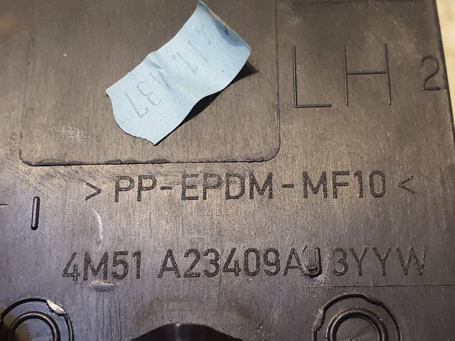 bontott FORD FOCUS II Bal A Oszlop Hangszóró Burkolat