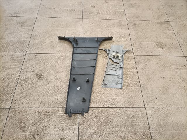 bontott FORD FOCUS II Bal B Oszlop Burkolat