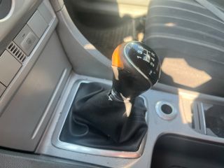 bontott FORD FOCUS II Bal B Oszlop Burkolat