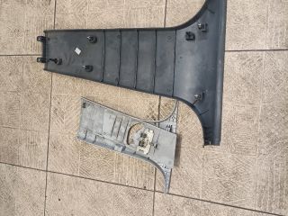 bontott FORD FOCUS II Bal B Oszlop Burkolat