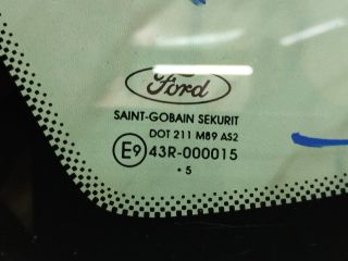 bontott FORD FOCUS II Bal C Oszlop Oldalablak Üveg