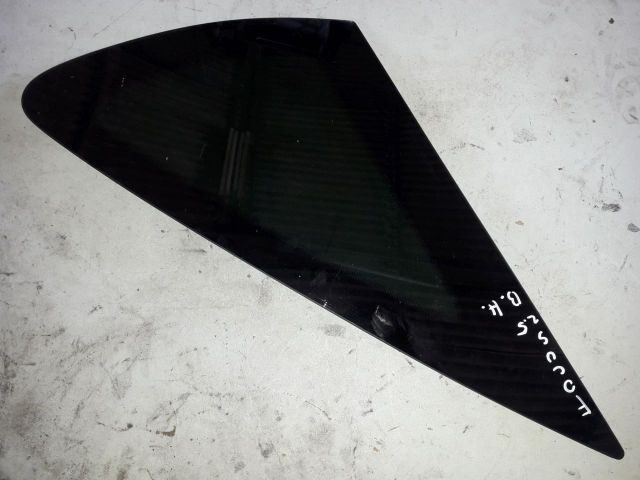 bontott FORD FOCUS II Bal Csomagtérajtó Ablak