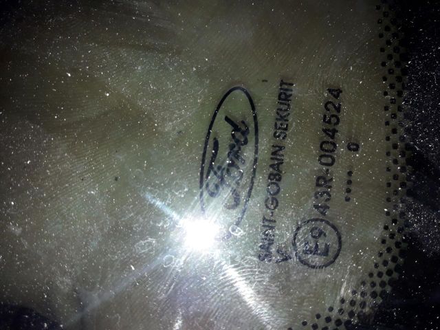 bontott FORD FOCUS II Bal Csomagtérajtó Ablak