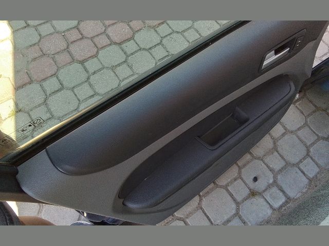 bontott FORD FOCUS II Bal első Ablak