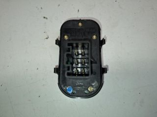 bontott FORD FOCUS II Bal első Ablakemelő Kapcsoló
