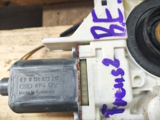 bontott FORD FOCUS II Bal első Ablakemelő Motor