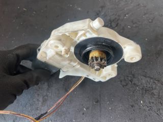 bontott FORD FOCUS II Bal első Ablakemelő Motor