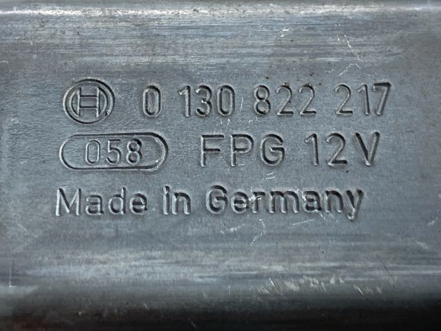 bontott FORD FOCUS II Bal első Ablakemelő Motor