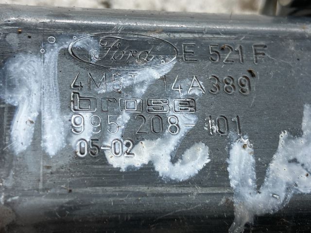 bontott FORD FOCUS II Bal első Ablakemelő Motor