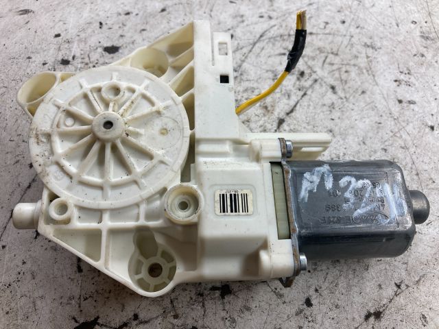 bontott FORD FOCUS II Bal első Ablakemelő Motor