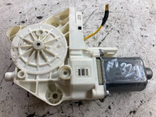 bontott FORD FOCUS II Bal első Ablakemelő Motor