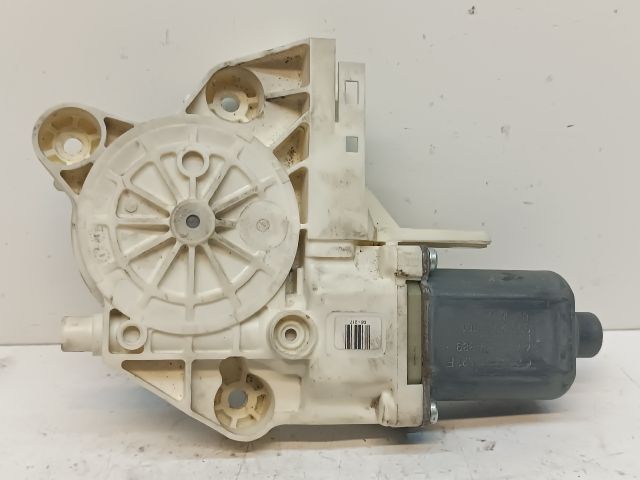 bontott FORD FOCUS II Bal első Ablakemelő Motor