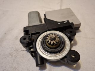 bontott FORD FOCUS II Bal első Ablakemelő Motor