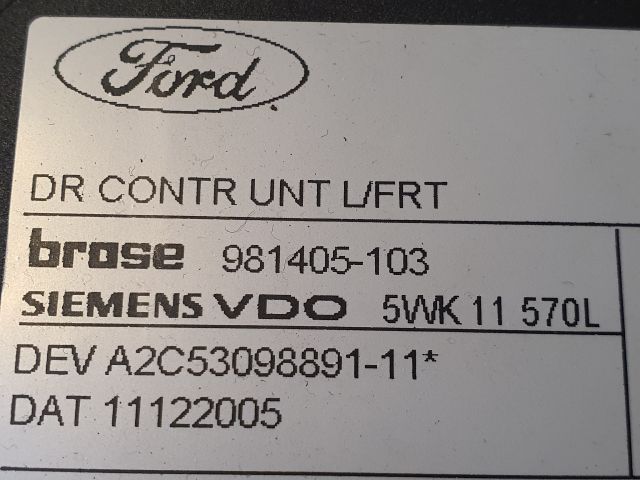 bontott FORD FOCUS II Bal első Ablakemelő Motor