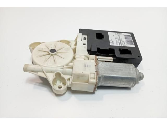 bontott FORD FOCUS II Bal első Ablakemelő Motor