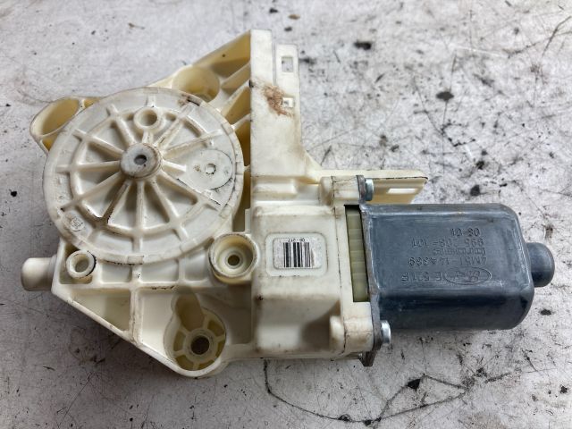 bontott FORD FOCUS II Bal első Ablakemelő Motor