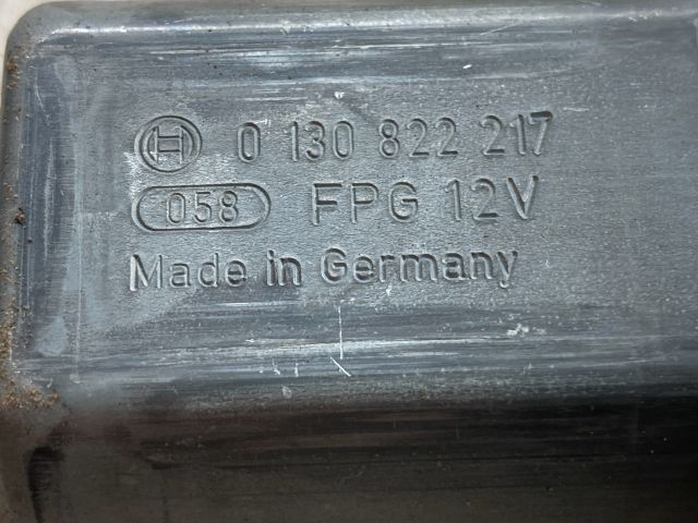 bontott FORD FOCUS II Bal első Ablakemelő Motor