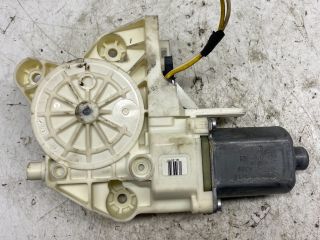 bontott FORD FOCUS II Bal első Ablakemelő Motor