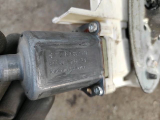 bontott FORD FOCUS II Bal első Ablakemelő Szerkezet (Elektromos)