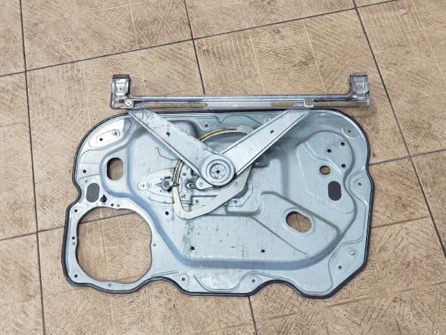 bontott FORD FOCUS II Bal első Ablakemelő Szerkezet (Elektromos)